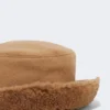 Dwustronny kapelusz cloche z tkaniny w kolorze camelowym i pluszowym, camel