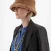 Dwustronny kapelusz cloche z tkaniny w kolorze camelowym i pluszowym, camel