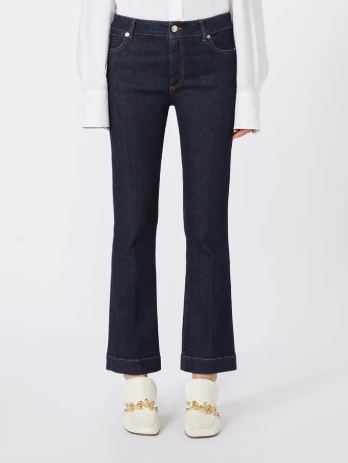 Idealnie dopasowane jeansy mini flare, kolor ultramaryna