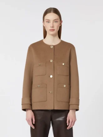 Krótka kurtka z wełnianej tkaniny typu broadcloth, kolor camel