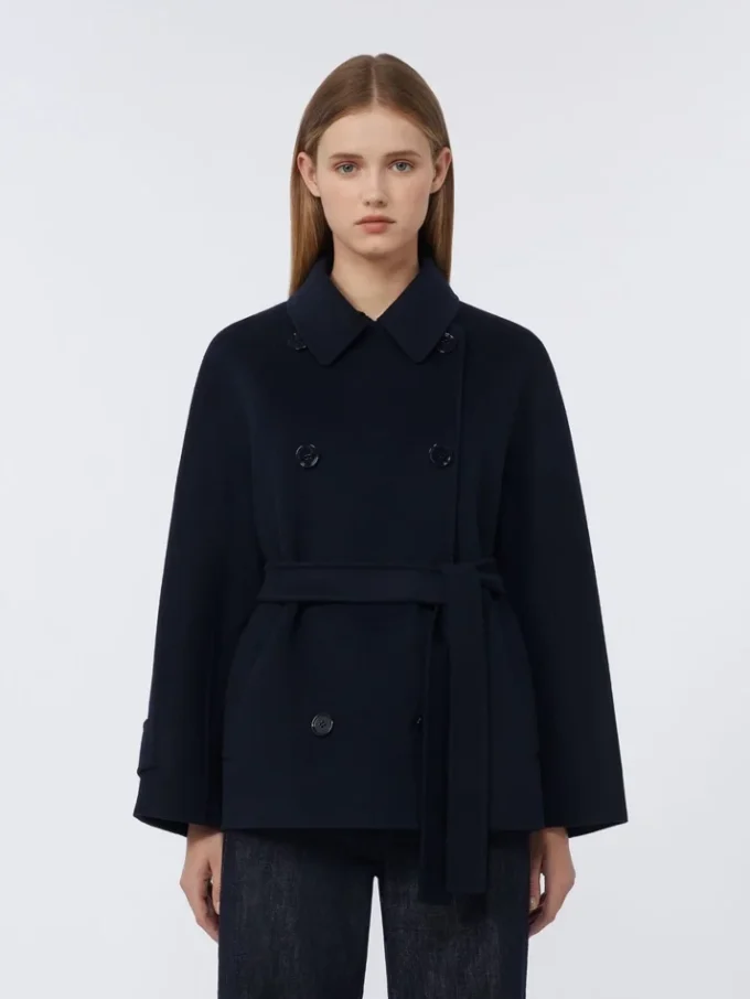 Krótki płaszcz dwurzędowy z Pure Wool, kolor granatowy Krótki płaszcz dwurzędowy z Pure Wool, kolor granatowy