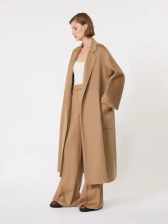 Kultowy płaszcz Ludmilla, kolor camel