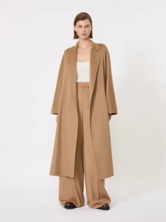 Kultowy płaszcz Ludmilla, kolor camel