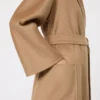 Kultowy płaszcz Ludmilla, kolor camel Kultowy płaszcz Ludmilla, kolor camel
