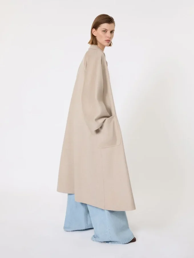 Kultowy płaszcz Ludmilla, kolor piaskowy