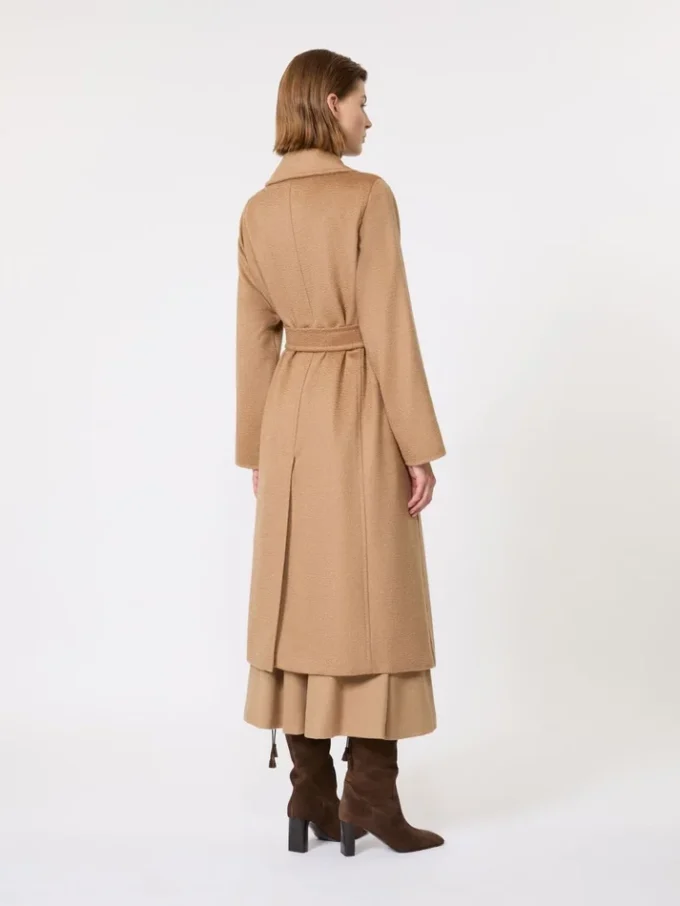 Kultowy płaszcz Manuela, kolor camel Kultowy płaszcz Manuela, kolor camel