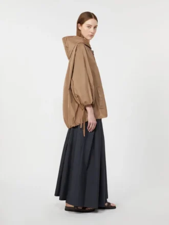 Kurtka z tafty hydrofobowej, kolor camel Kurtka z tafty hydrofobowej, kolor camel