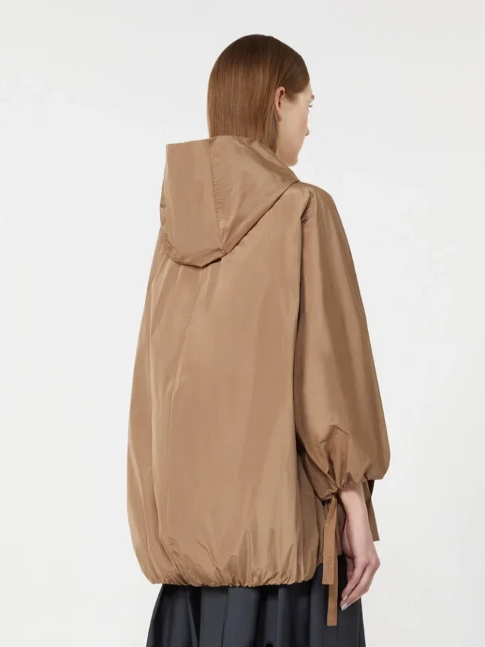 Kurtka z tafty hydrofobowej, kolor camel Kurtka z tafty hydrofobowej, kolor camel
