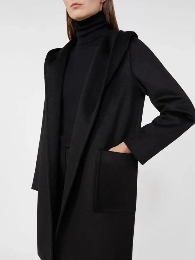 Płaszcz typu robe w kolorze camelowym, czarny Płaszcz typu robe w kolorze camelowym, czarny