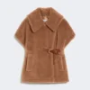Peleryna z tkaniny teddy, kolor camel