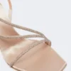 Sandały z satyny i kryształów, kolor nude Sandały z satyny i kryształów, kolor nude