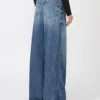 Spodnie oversize z niskim stanem, kolor midnightblue