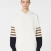 Sweter oversize z dzianiny wełnianej, kolor kości słoniowej Sweter oversize z dzianiny wełnianej, kolor kości słoniowej