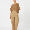 Sweter oversize z wiskozy z wzorem, kolor pustynny Sweter oversize z wiskozy z wzorem, kolor pustynny