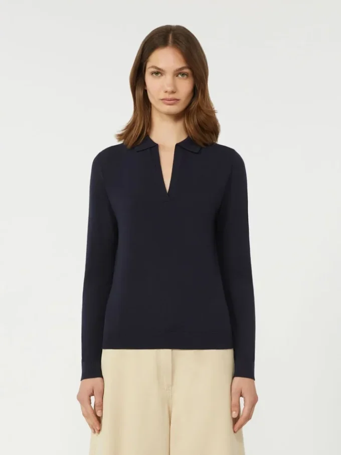 Sweter z golfem z wiskozy, granatowy Sweter z golfem z wiskozy, granatowy
