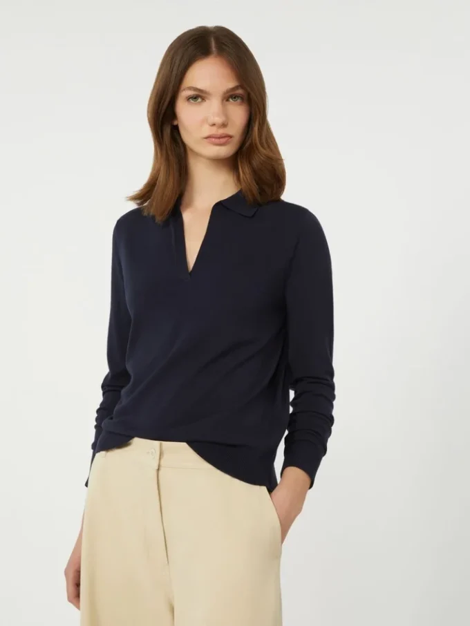 Sweter z golfem z wiskozy, granatowy Sweter z golfem z wiskozy, granatowy