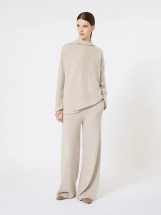 Sweter z przędzy kaszmirowej, beżowy Sweter z przędzy kaszmirowej, beżowy