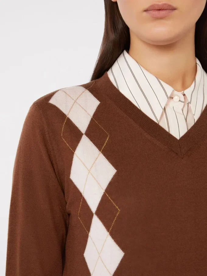 Sweter z wełny i jedwabiu, kolor czekoladowy