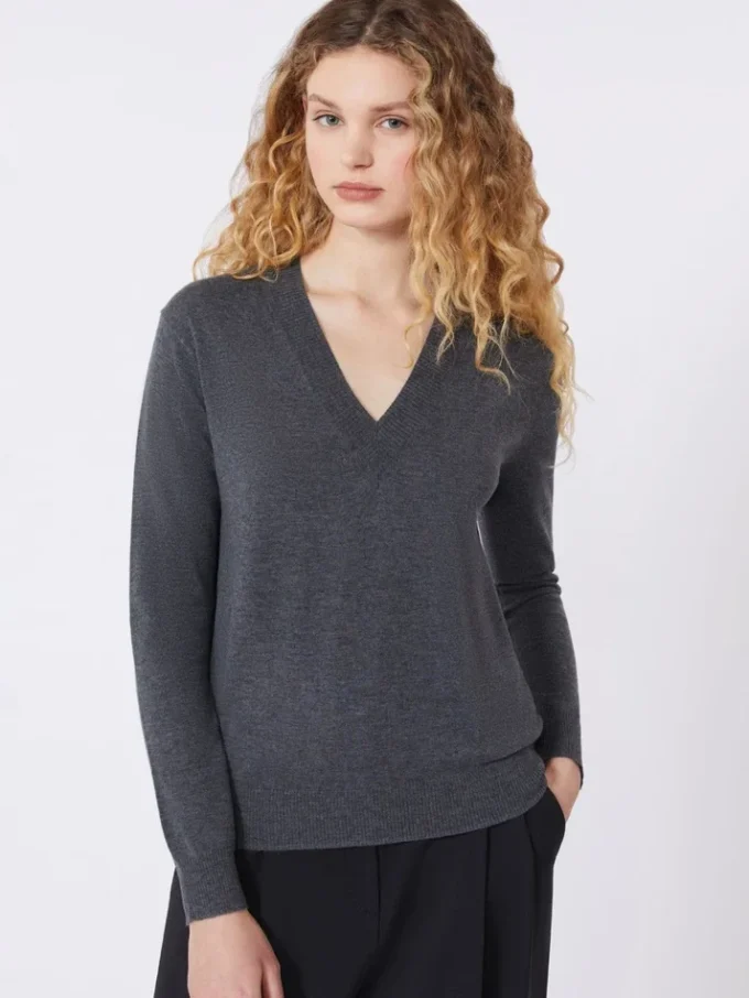 Sweter z wełny i kaszmiru, ciemnoszary