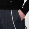 Sweter z wełny i kaszmiru o luźnym kroju, czarny Sweter z wełny i kaszmiru o luźnym kroju, czarny