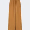 – szerokie spodnie z satyny envers, kolor karmelowy – szerokie spodnie z satyny envers, kolor karmelowy