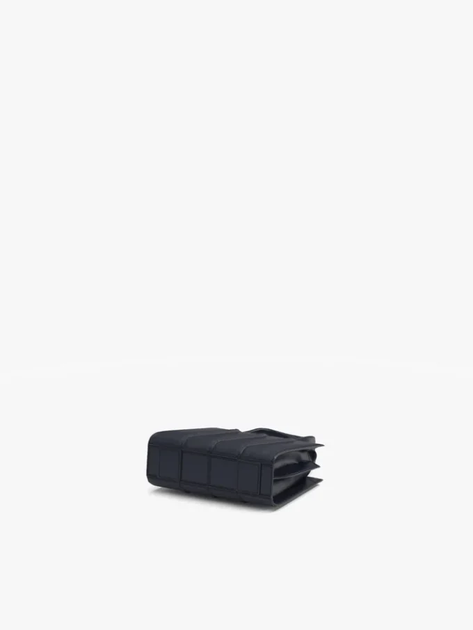 Torebka Max Mara Whitney 3 – model Micro, kolor midnight blue