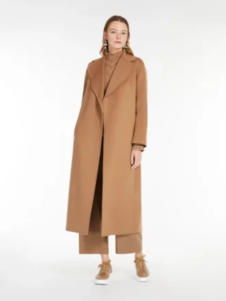 Wełniany płaszcz kopertowy, kolor camel