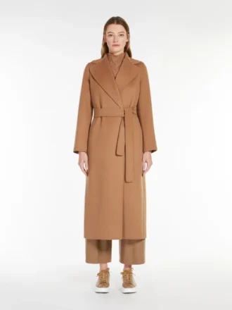 Wełniany płaszcz kopertowy, kolor camel