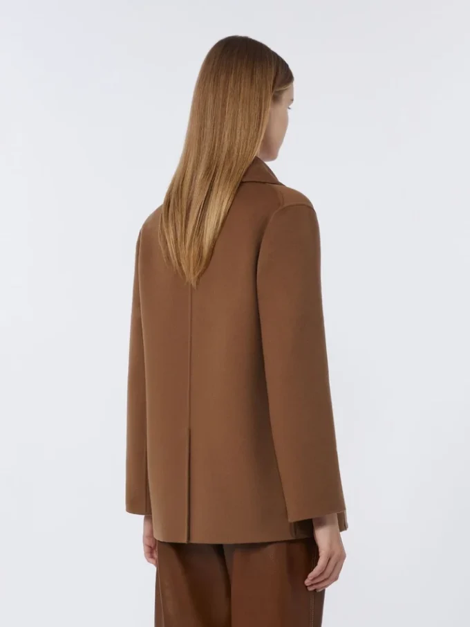 Wełniany płaszcz typu pea coat, kolor tytoniowy