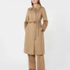 Wełniany płaszcz typu robe, kolor camel