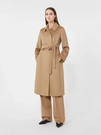 Wełniany płaszcz typu robe, kolor camel