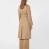Wełniany płaszcz typu robe, kolor camel